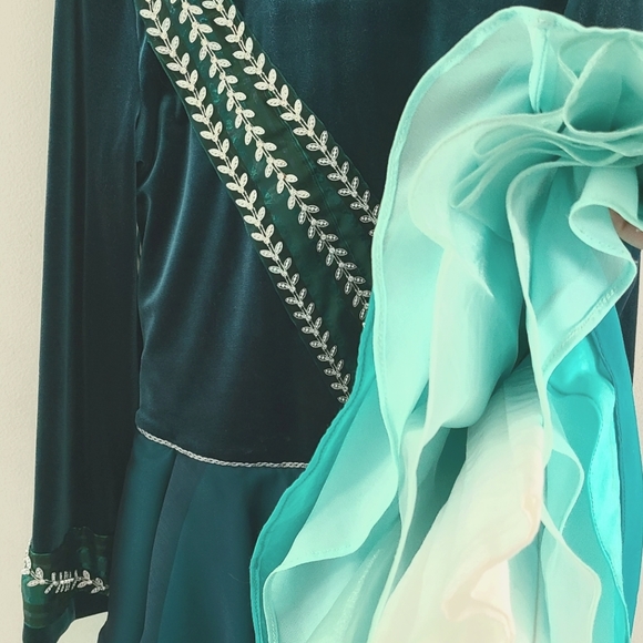 Irish dance dress for 6-7y - Picture 8 of 16